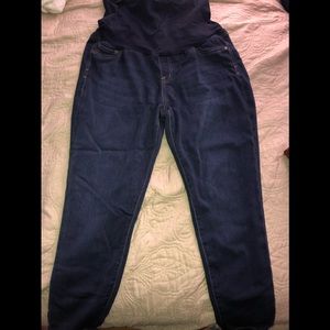 Maternity stretchy jeans 👯‍♀️